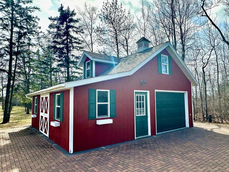 912 Central Ave W, Greenbush, MN 56726