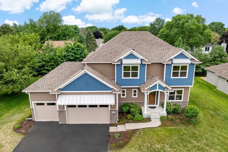 2915 Thunder Bay Ct, Little Canada, MN 55117