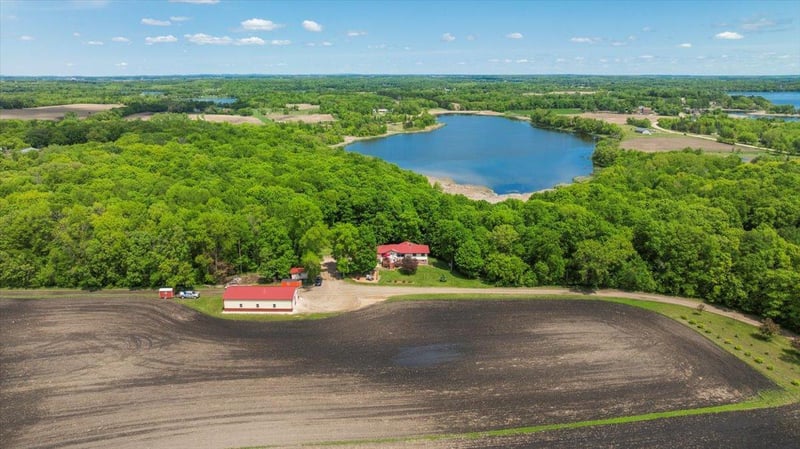 5620 W Mill Lake Rd SW, Farwell, MN 56327