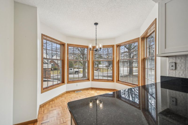 4311 Pond View Dr, White Bear Twp, MN 55110