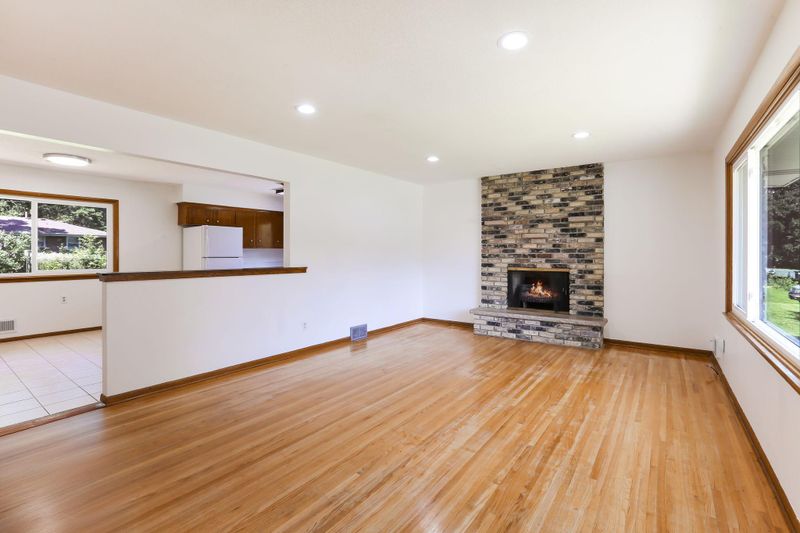 4000 Benjamin Pl, Columbia Heights, MN 55421