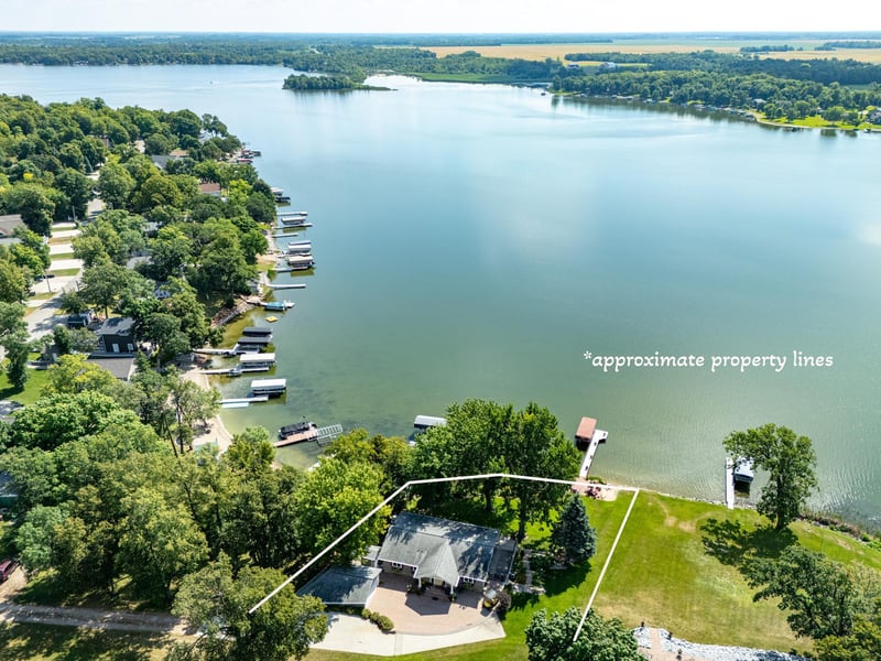 14127 Maple Inn Rd SE, Mentor, MN 56736
