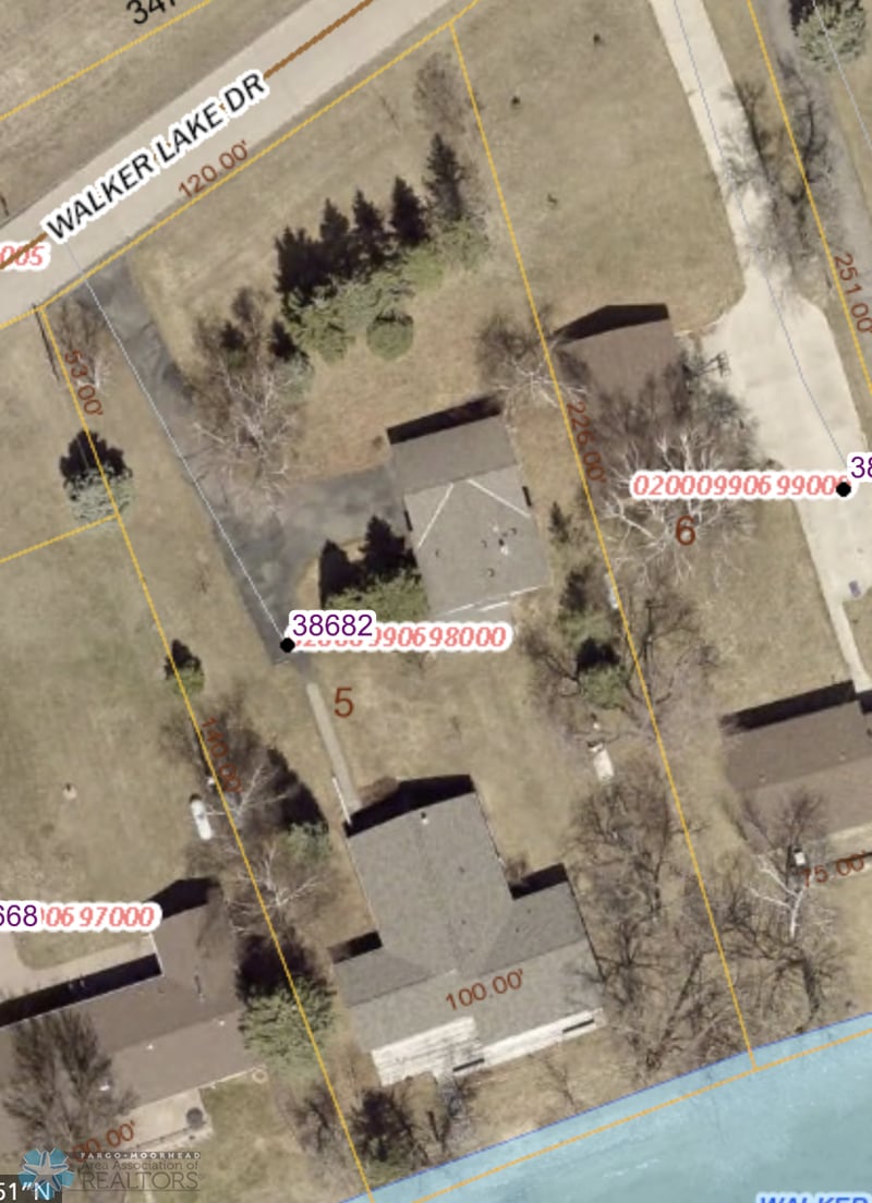 38682 Walker Lake Dr, Richville, MN 56576