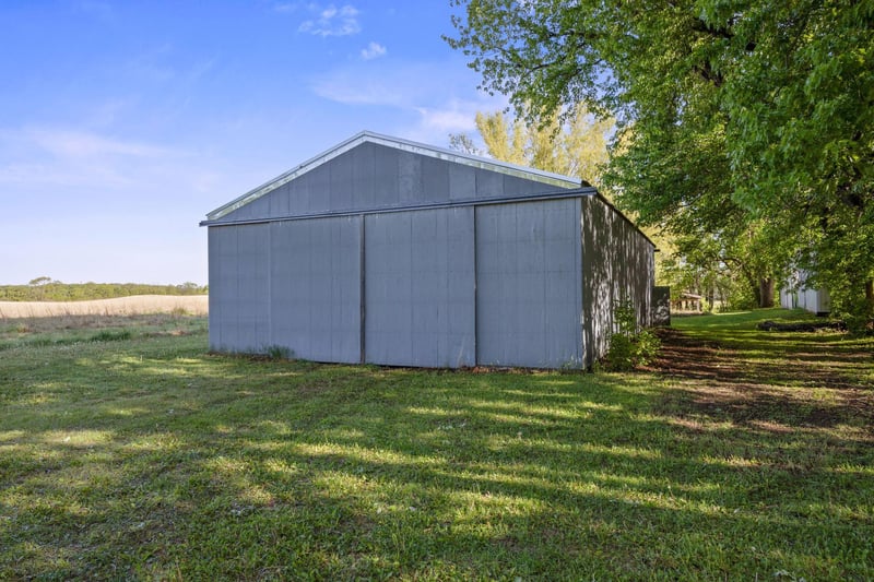 120 5th St N, Brownton, MN 55312