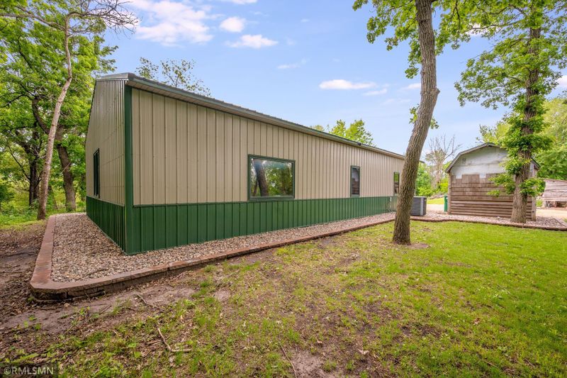 17150 631st Ave, Janesville, MN 56048