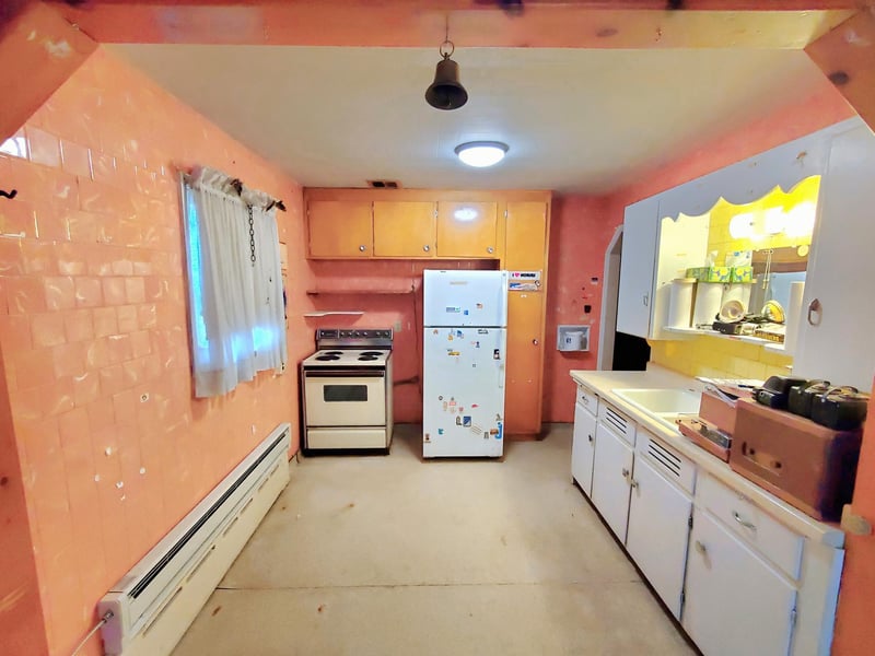 1326 Minnehaha Ave W, Saint Paul, MN 55104