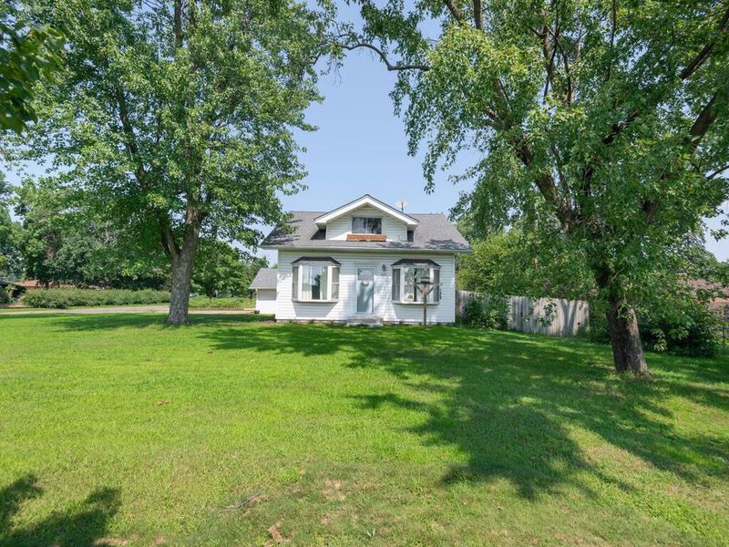 320 W 70th St, Richfield, MN 55423