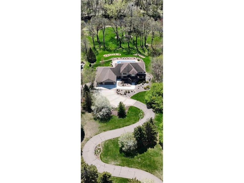 1475 River Shore Dr, Hastings, MN 55033
