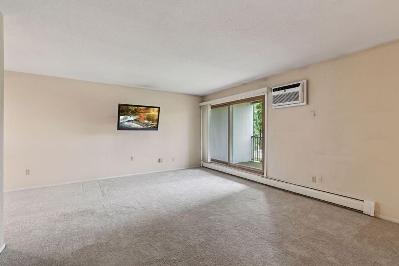 12858 Nicollet Ave #201, Burnsville, MN 55337