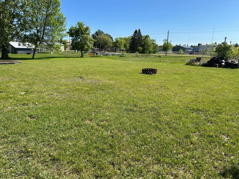 900 Pleasant Ave S, Park Rapids, MN 56470