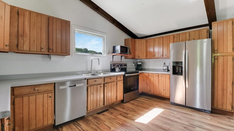N10221 970th St, Colfax, WI 54730