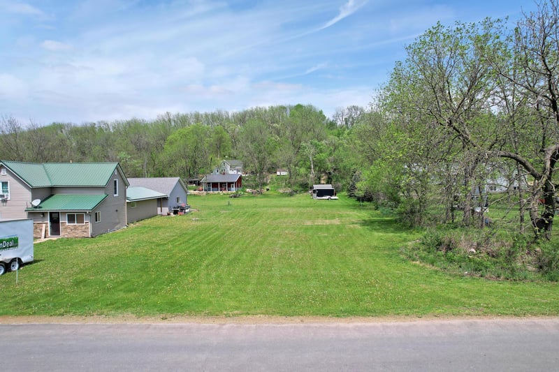 Lot 5 Oak St NE, Mazeppa, MN 55956