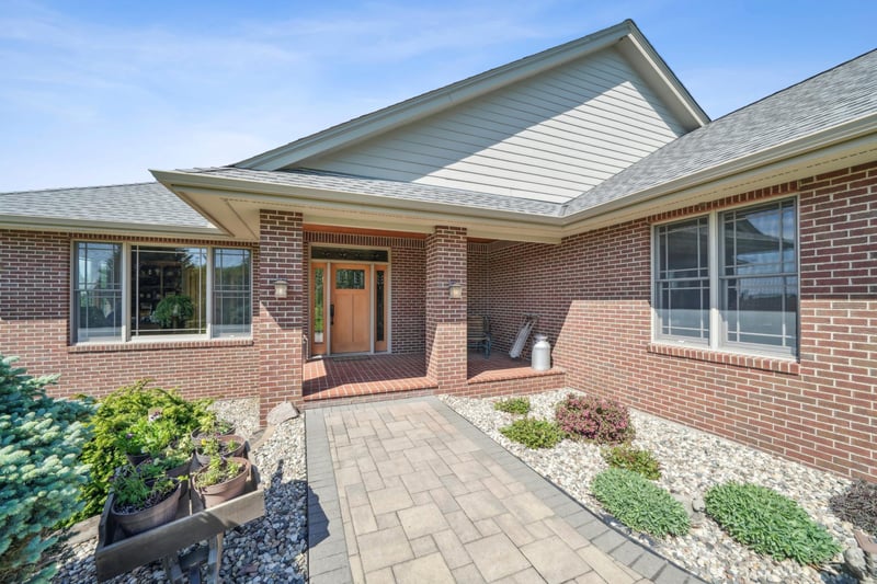 25004 361st Ave, Henderson, MN 56044