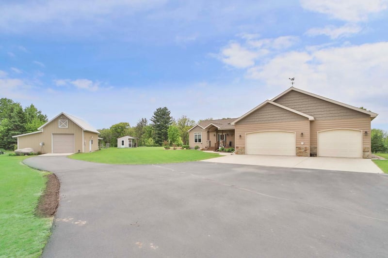 23369 330th St, Sebeka, MN 56477