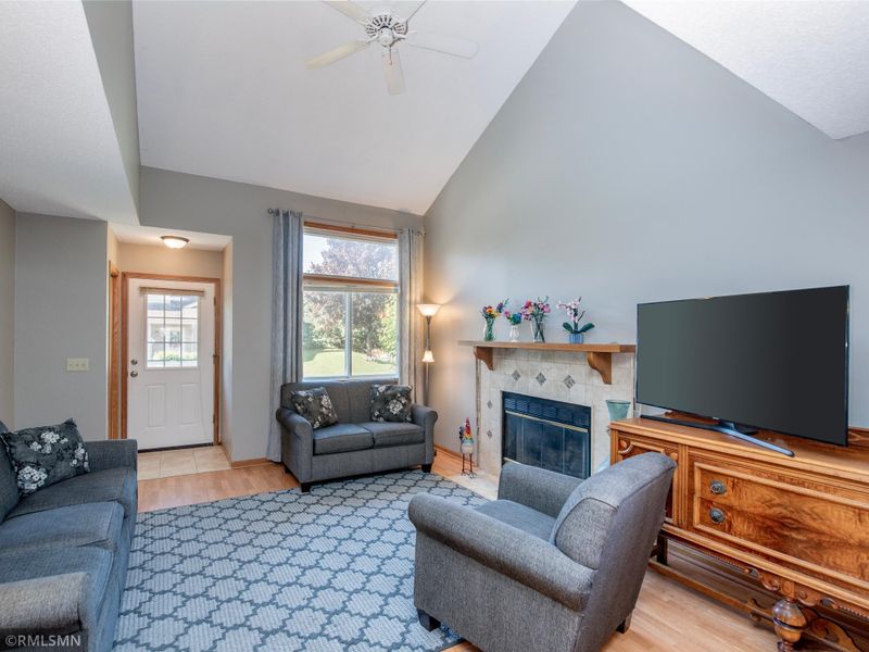 7730 79th St S, Cottage Grove, MN 55016