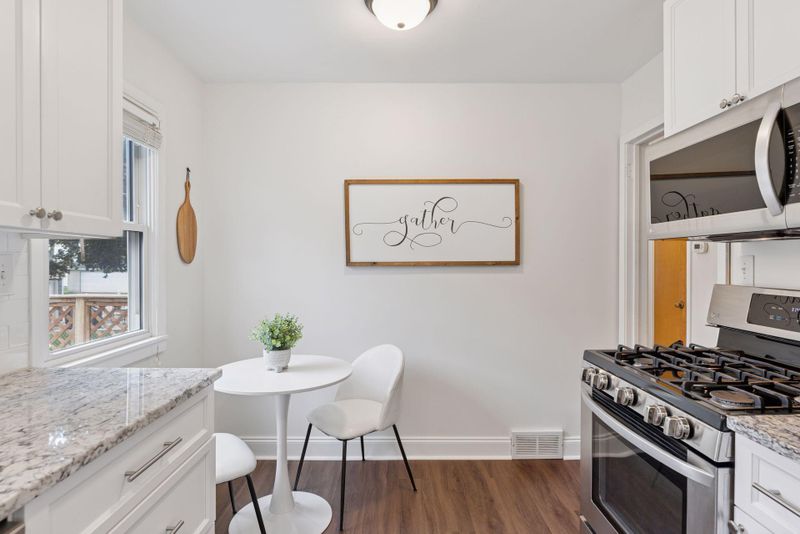 2904 Jersey Ave S, Saint Louis Park, MN 55426