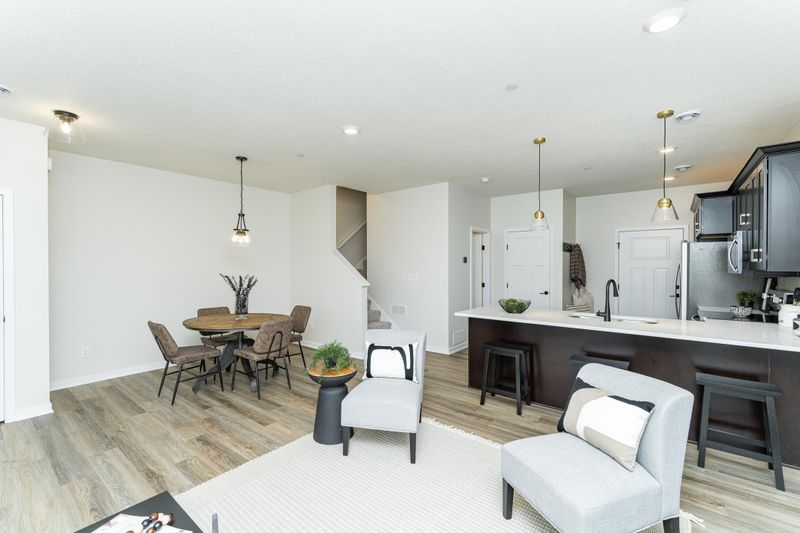 5227 Harvest Square Ln NW, Rochester, MN 55901
