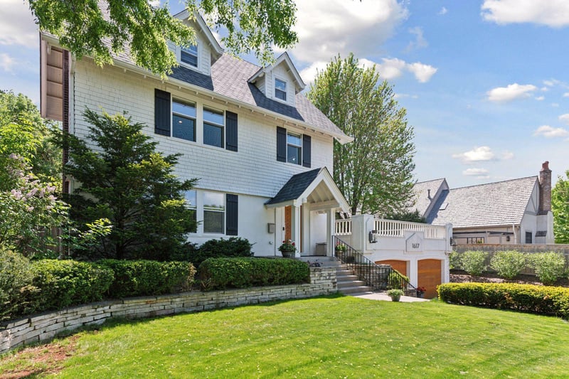 1617 W Franklin Ave, Minneapolis, MN 55405