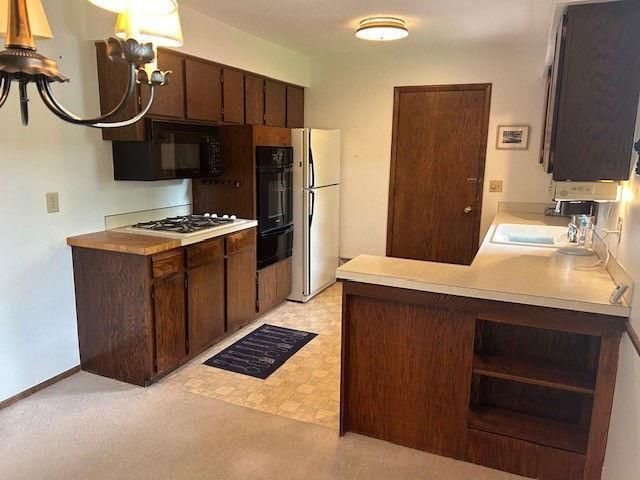 2084 102nd Ave NW, Coon Rapids, MN 55433