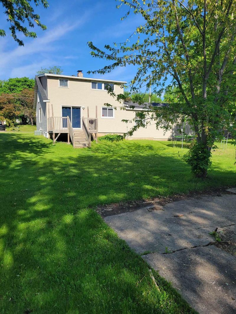 640 6th St, Albany, MN 56307