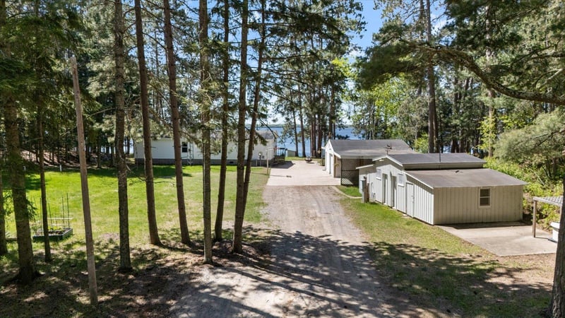 24641 N Deer Lake Rd, Effie, MN 56639