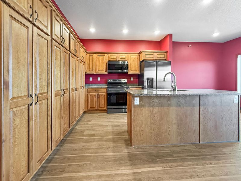 715 Lake Shore Dr NE #214, Bemidji, MN 56601