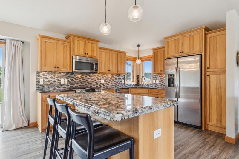 30259 Fox Run Rd, Stacy, MN 55079