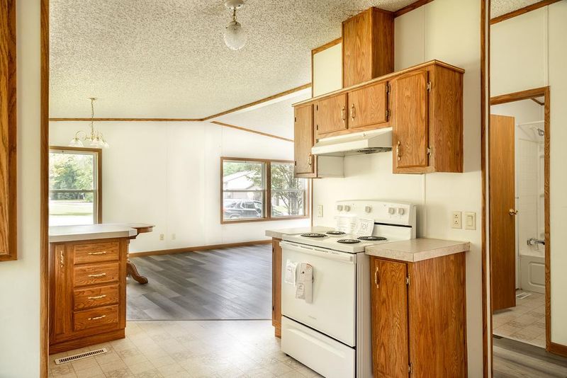 6709 Sunrise Rd, Harris, MN 55032