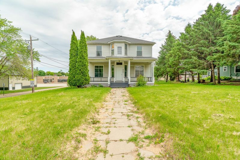 603 Albion Ave, Fairmont, MN 56031