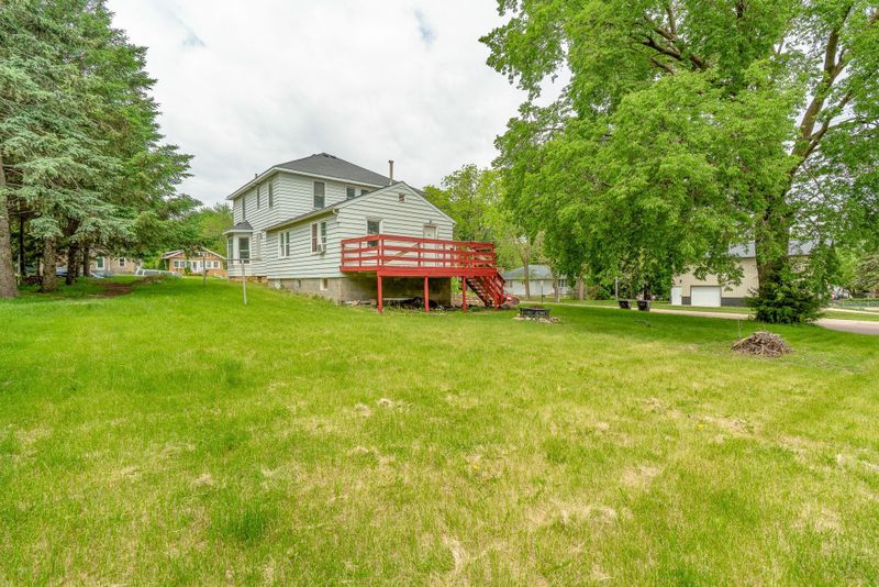 603 Albion Ave, Fairmont, MN 56031