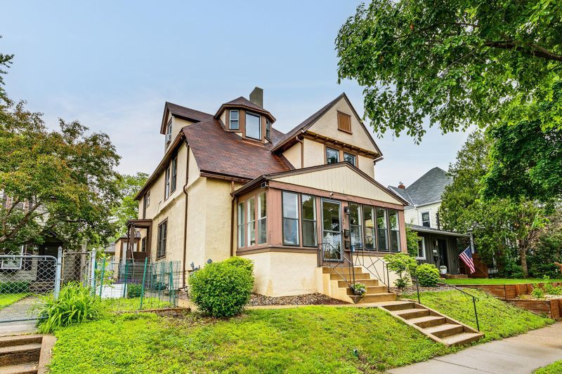 1491 Wynne Ave, Saint Paul, MN 55108