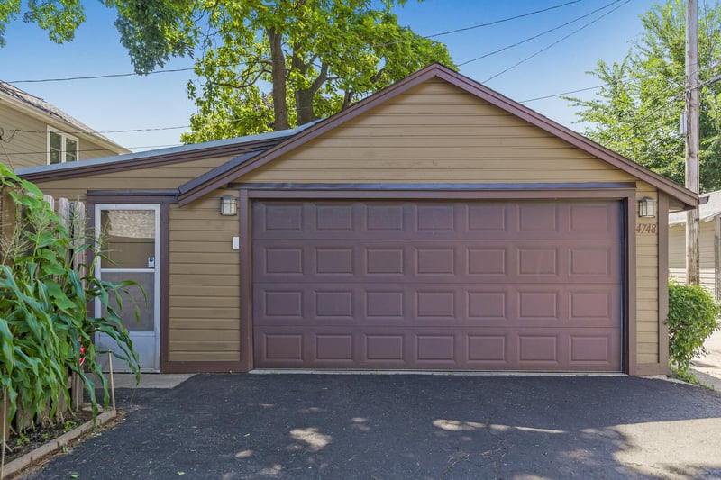 4748 Bloomington Ave, Minneapolis, MN 55407