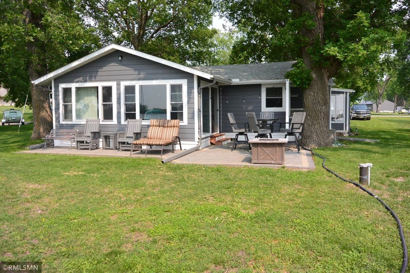55303 County Road 38, Buffalo Lake, MN 55314