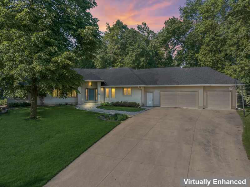 1145 Taro Ln SW, Rochester, MN 55902
