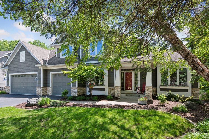 9375 Cold Stream Ln, Eden Prairie, MN 55347