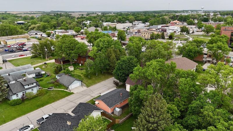 115 1st St SE, Pelican Rapids, MN 56572