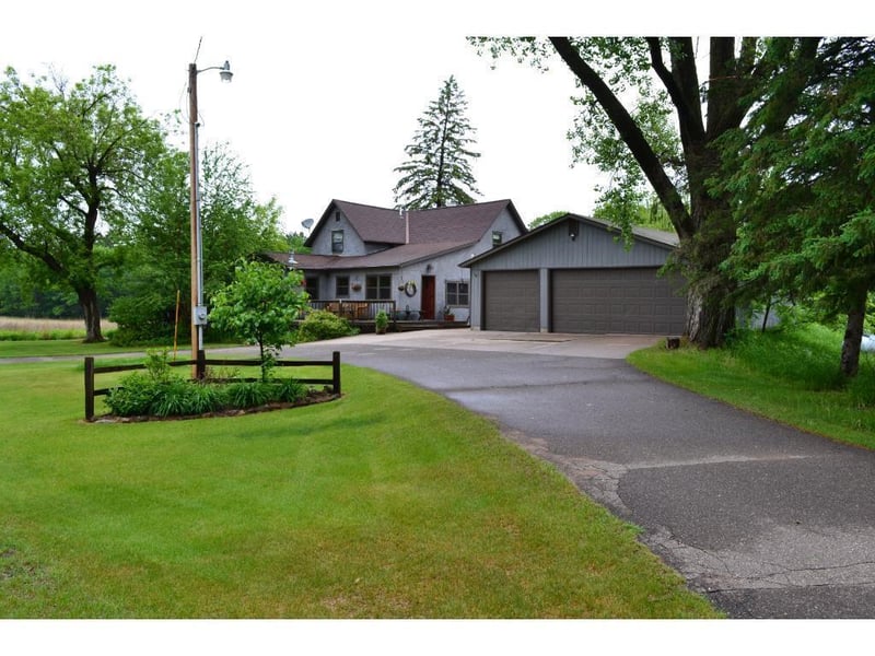 17757 Zarr Rd, Ironton, MN 56455