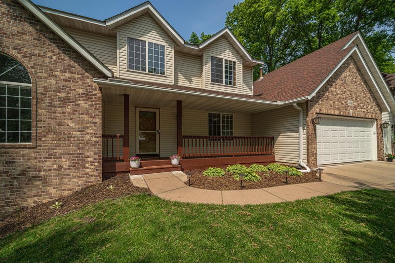 14140 Quebec Ave, Savage, MN 55378