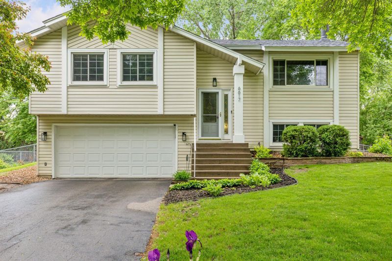 6617 Jonquil Way, Maple Grove, MN 55369