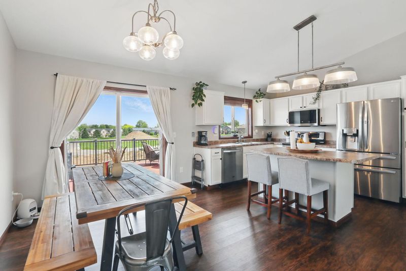 3115 Olson Dr, Hastings, MN 55033