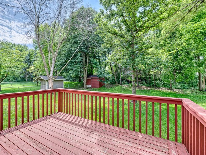 13104 Court Pl, Burnsville, MN 55337