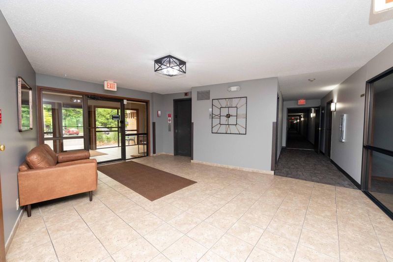 11160 Anderson Lakes Pw #315, Eden Prairie, MN 55344