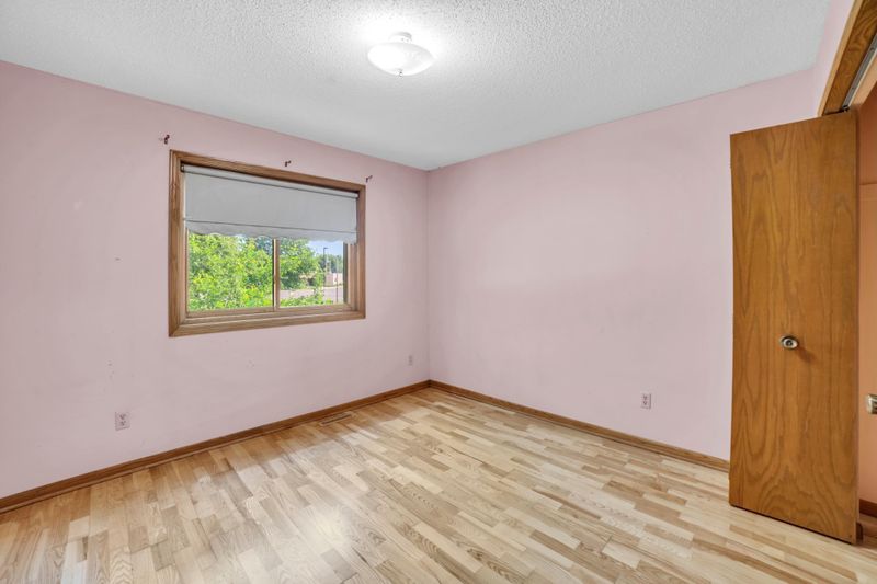 608 8th St NW, Buffalo, MN 55313