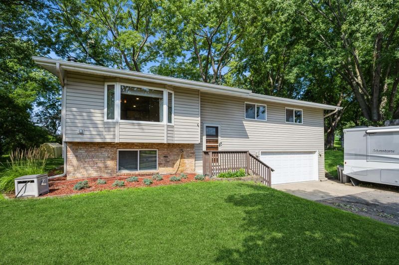 14686 Tyrol Cir, Shakopee, MN 55379