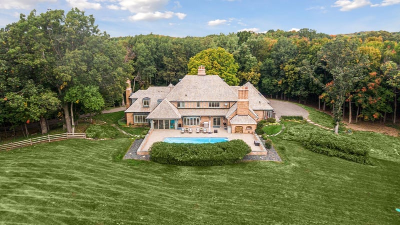 1150 Wyndmere Rd, Orono, MN 55391