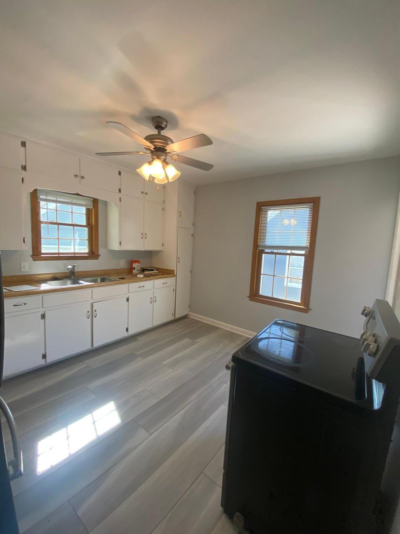 1206 12th Ave NE, Rochester, MN 55906