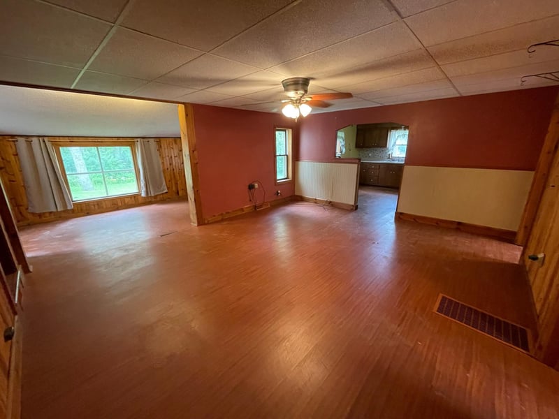 12043 Shervin Ave SW, Stewartville, MN 55976