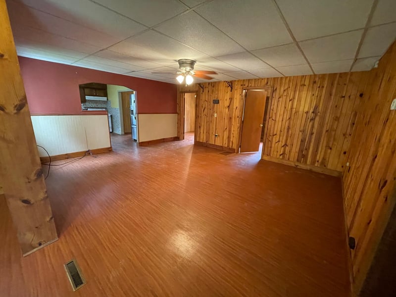12043 Shervin Ave SW, Stewartville, MN 55976