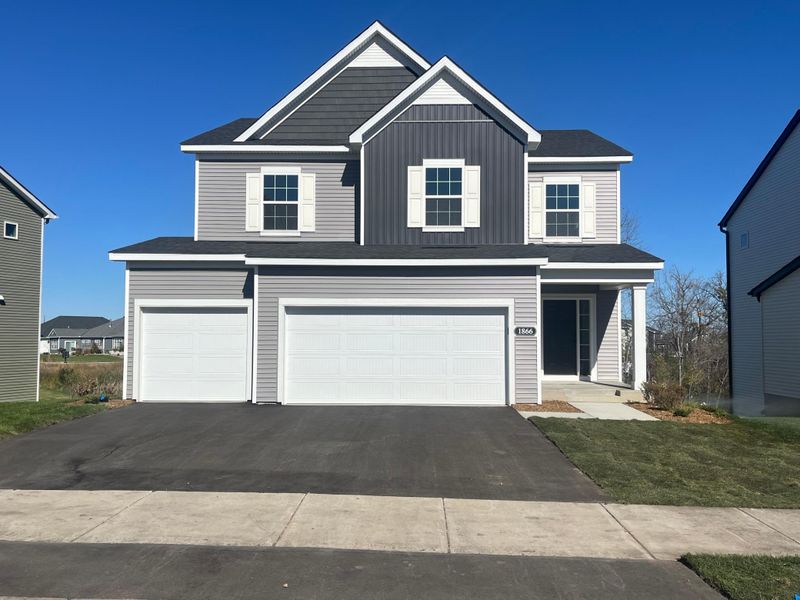 1866 Charleston Ln, Waconia, MN 55387
