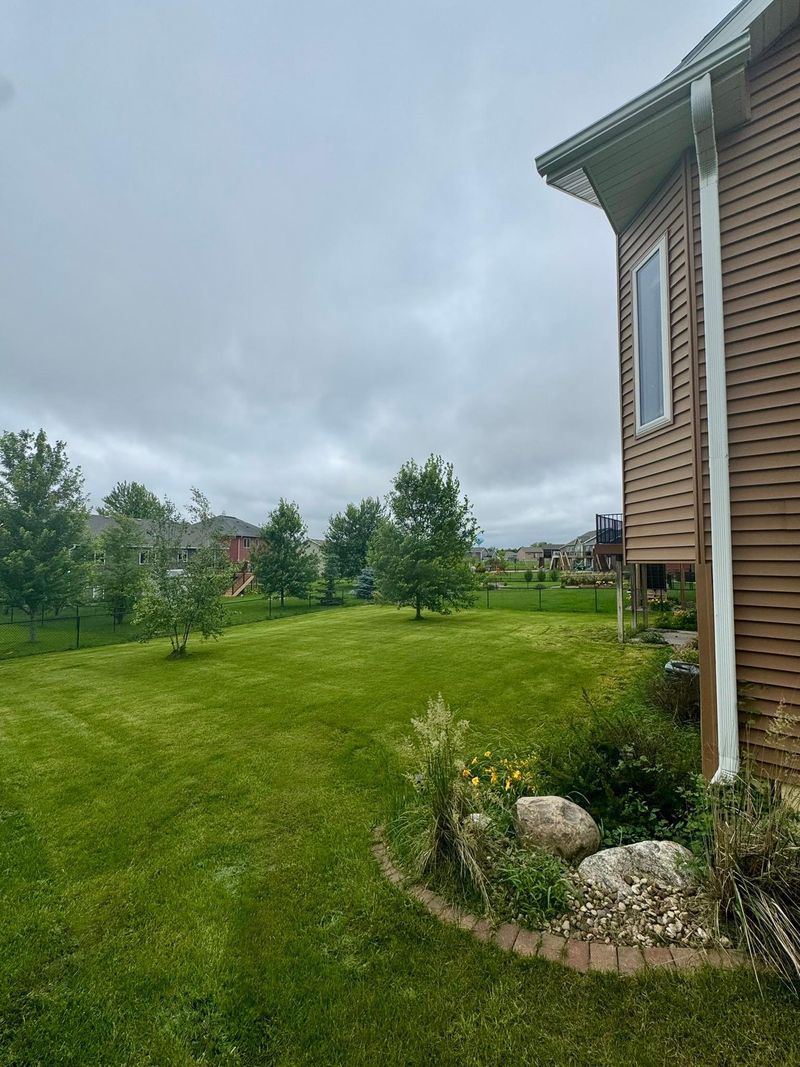 427 15th Ave NE, Byron, MN 55920